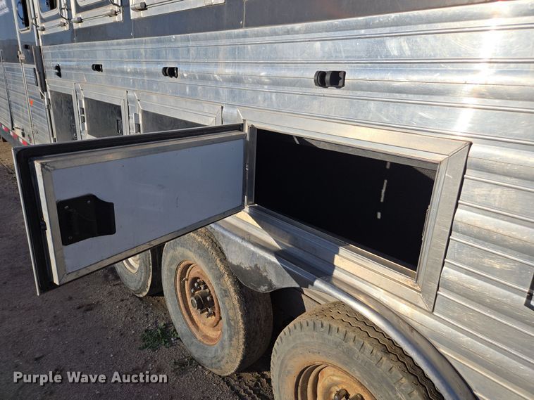 image for item DY6973 2018 Sooner  Universal Trailers horse trailer