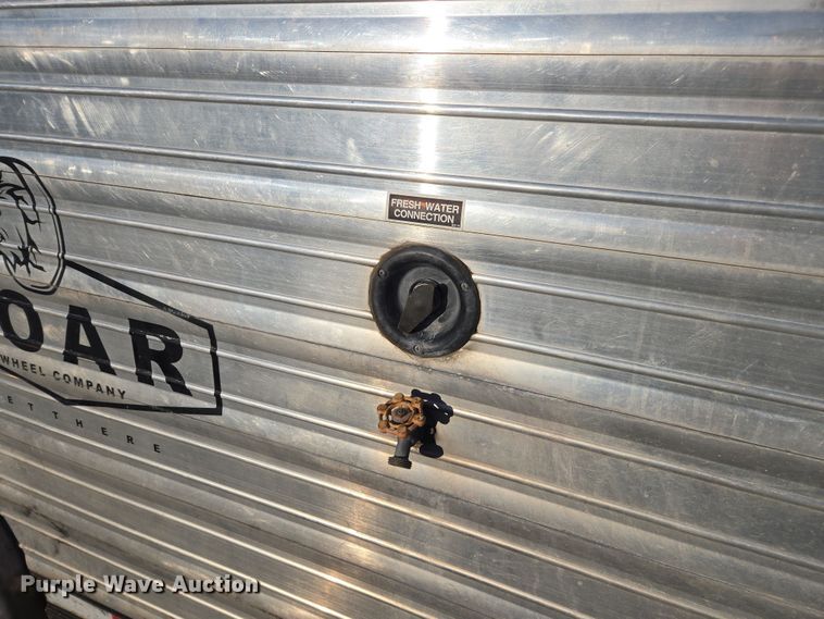 image for item DY6973 2018 Sooner  Universal Trailers horse trailer