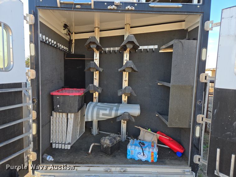 image for item DY6973 2018 Sooner  Universal Trailers horse trailer