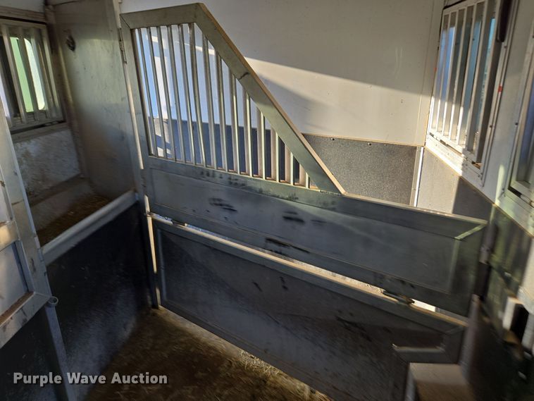 image for item DY6973 2018 Sooner  Universal Trailers horse trailer