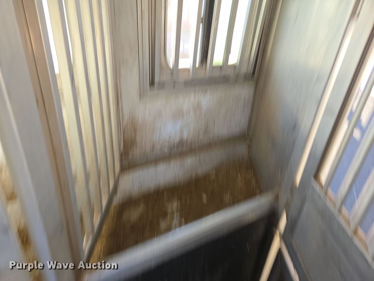 image for item DY6973 2018 Sooner  Universal Trailers horse trailer