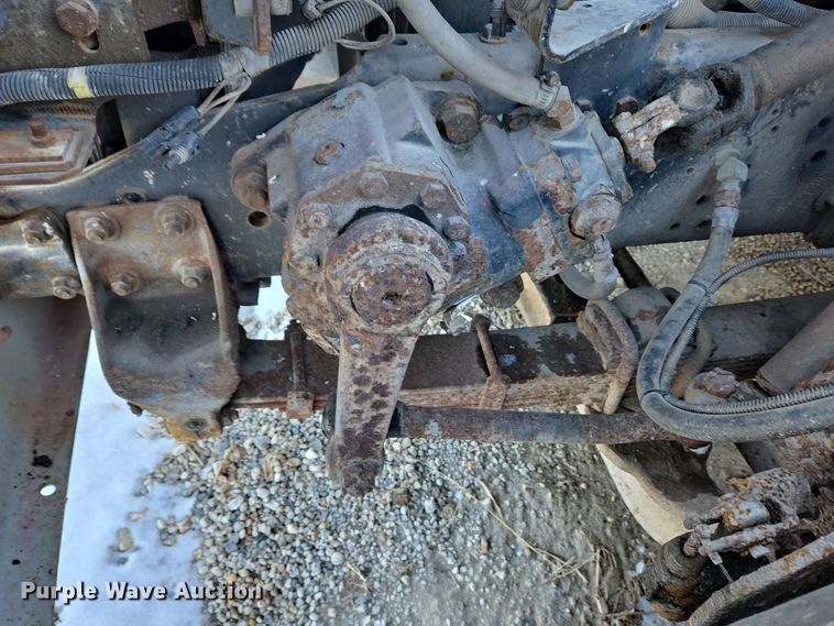 image for item EC3968 2000 International 4900 tank truck