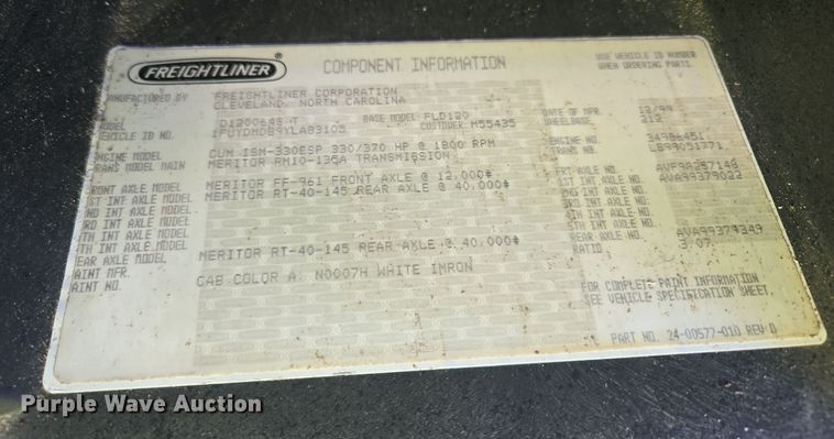 image for item EC3977 2000 Freightliner FLD120 fertilizer delivery truck