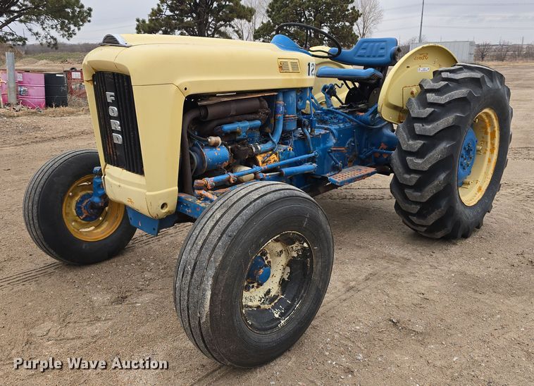 image for item EH8676 Ford 4000 tractor