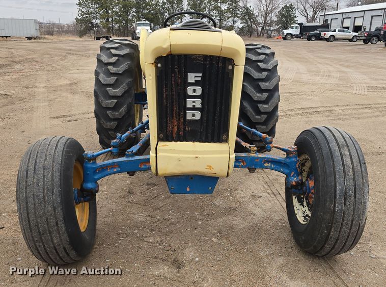 image for item EH8676 Ford 4000 tractor