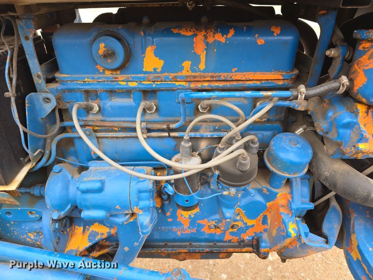 image for item EH8676 Ford 4000 tractor