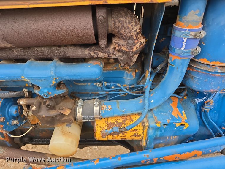 image for item EH8676 Ford 4000 tractor