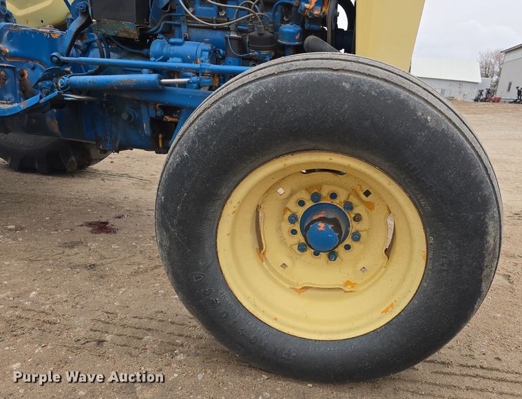 image for item EH8676 Ford 4000 tractor