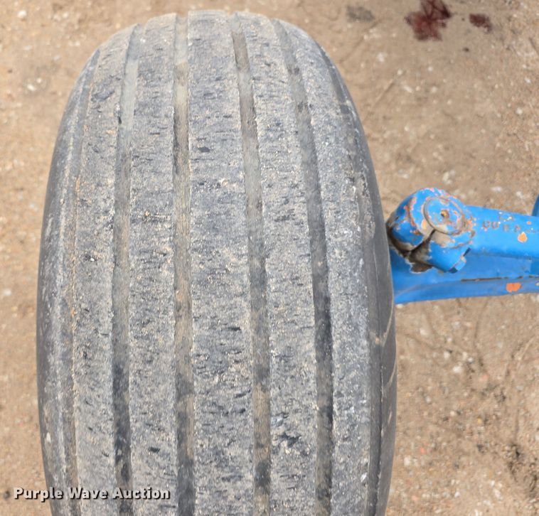 image for item EH8676 Ford 4000 tractor