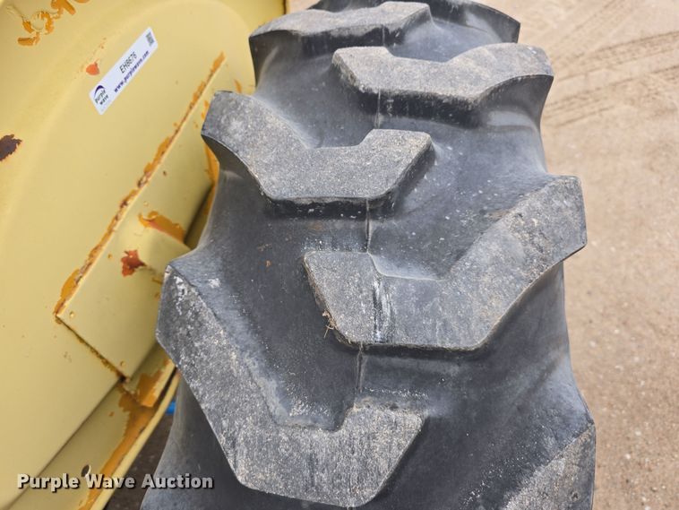 image for item EH8676 Ford 4000 tractor