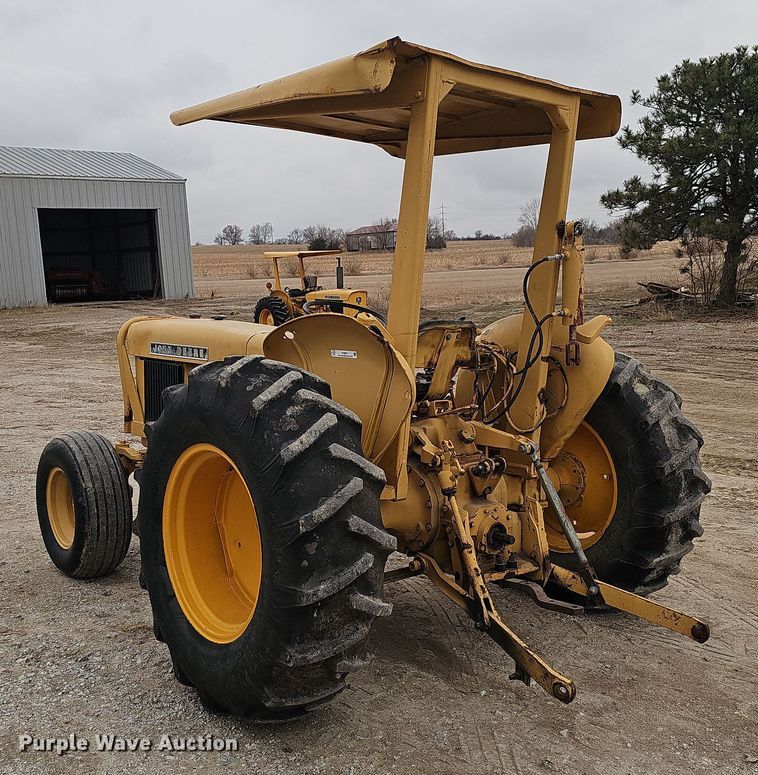 image for item EH8677 John Deere 301A tractor