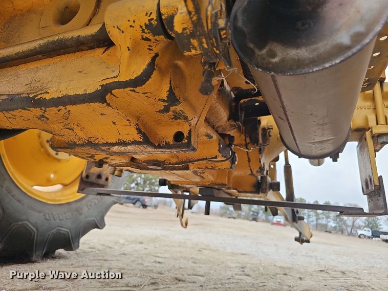 image for item EH8677 John Deere 301A tractor