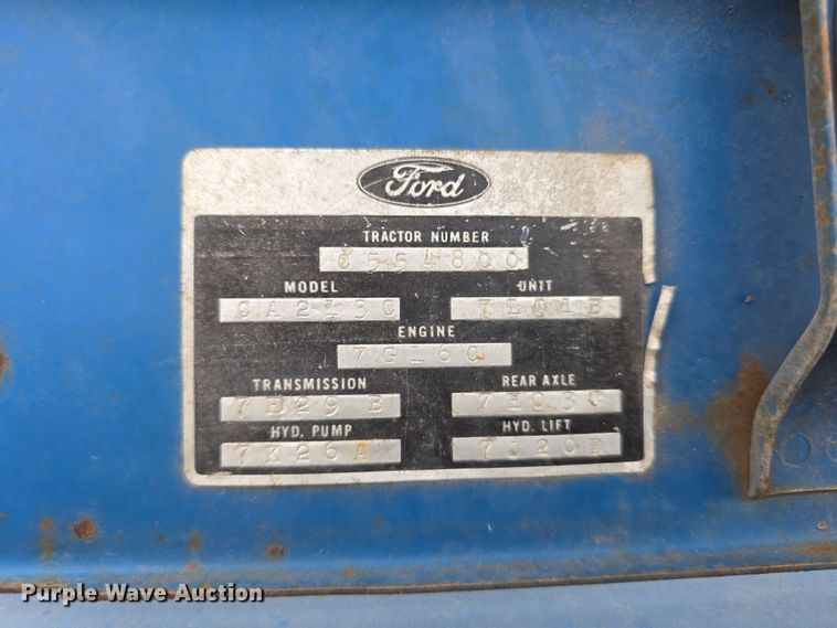 image for item EH8678 1977 Ford 3600 tractor