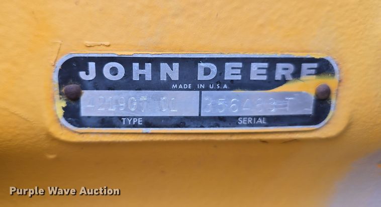 image for item EH8679 1975 John Deere 401B tractor