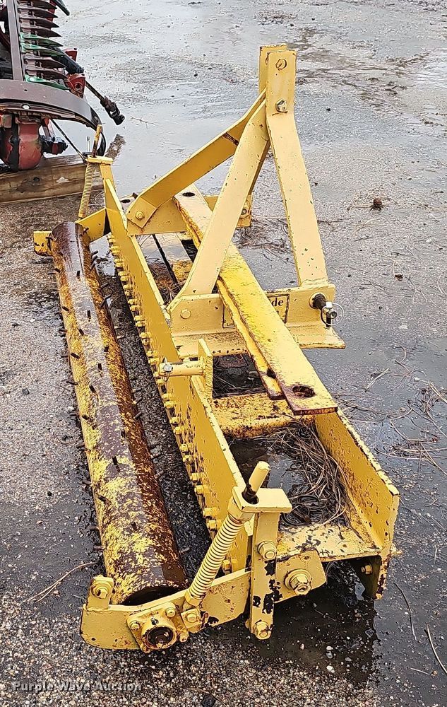 image for item EH8682 Ag equipment