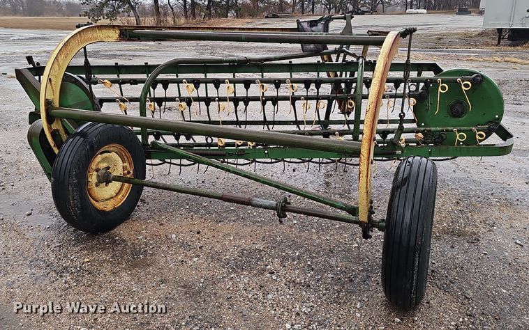 image for item EH8682 Ag equipment