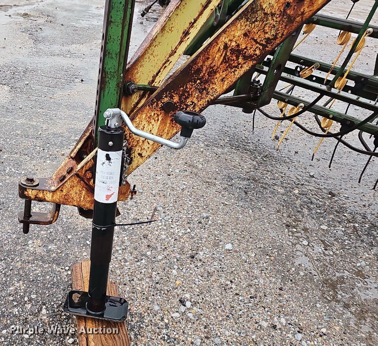 image for item EH8682 Ag equipment