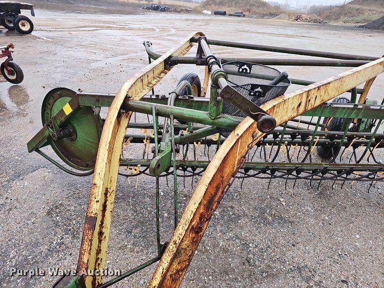 image for item EH8682 Ag equipment