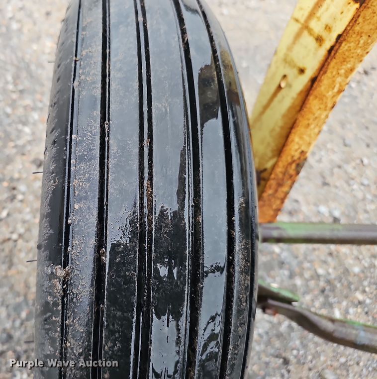 image for item EH8682 Ag equipment