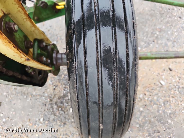 image for item EH8682 Ag equipment