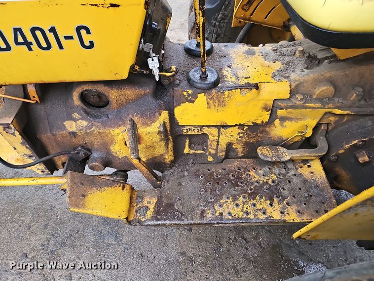 image for item EH8686 1980 John Deere 401C tractor