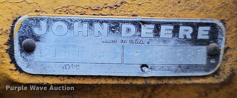 image for item EH8686 1980 John Deere 401C tractor