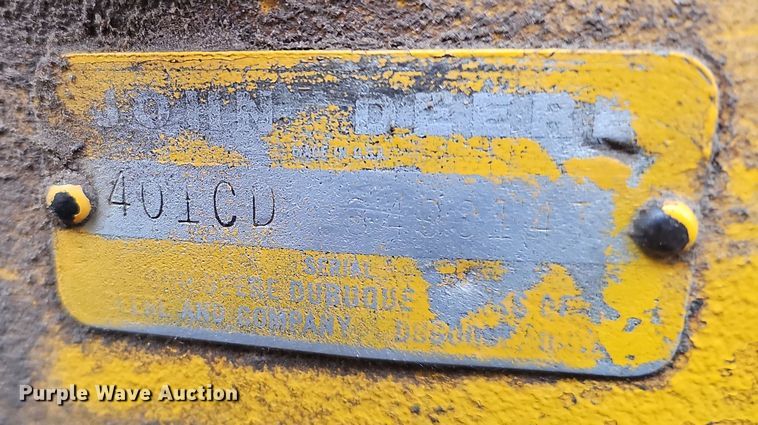 image for item EH8686 1980 John Deere 401C tractor