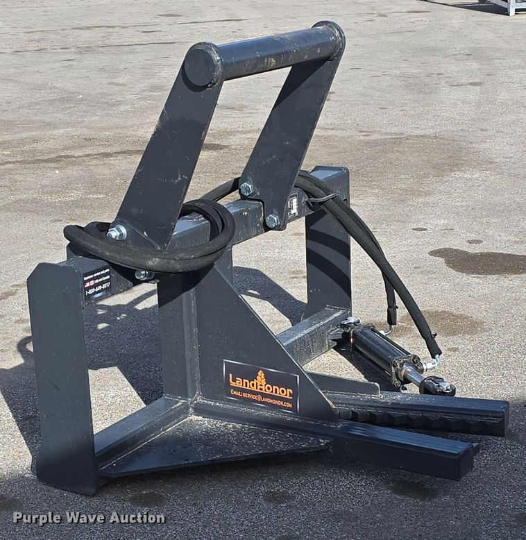 image for item EH8730 2024 Land Honor TP2-13-08D skid steer post puller