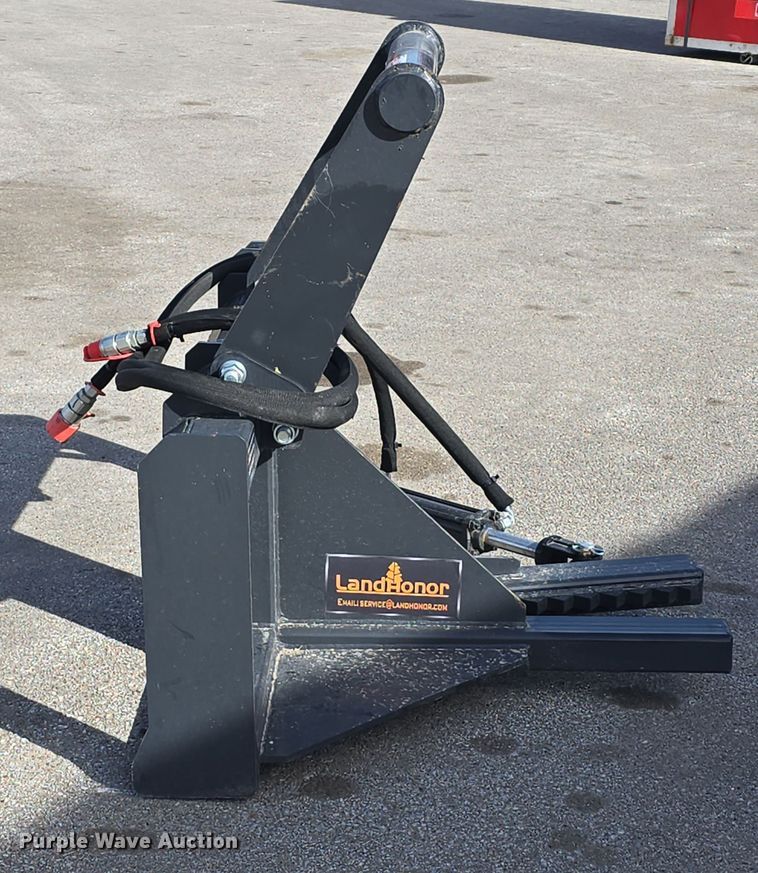 image for item EH8730 2024 Land Honor TP2-13-08D skid steer post puller