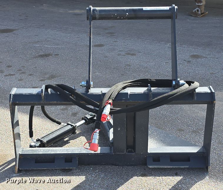 image for item EH8730 2024 Land Honor TP2-13-08D skid steer post puller