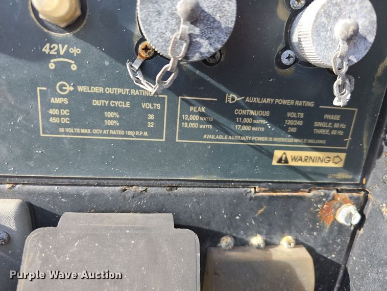 image for item EH8743 Red-D-Arc Welderentals DX450 welder/generator