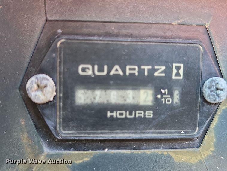 image for item EH8743 Red-D-Arc Welderentals DX450 welder/generator