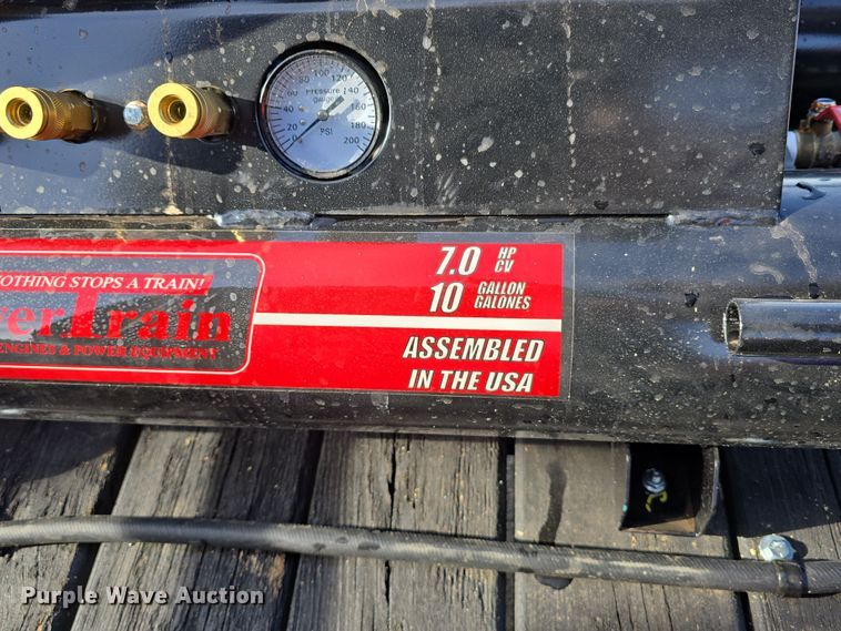 image for item EH8743 Red-D-Arc Welderentals DX450 welder/generator