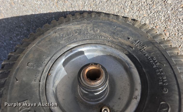 image for item EH8746 2021 Kaeser M17A air compressor