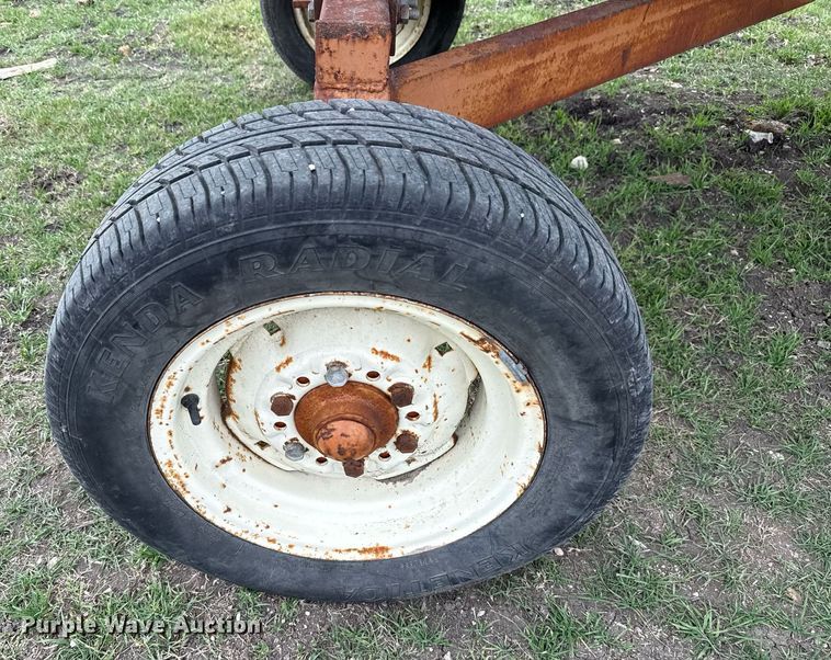 image for item EJ3496 Agco 830 corn head