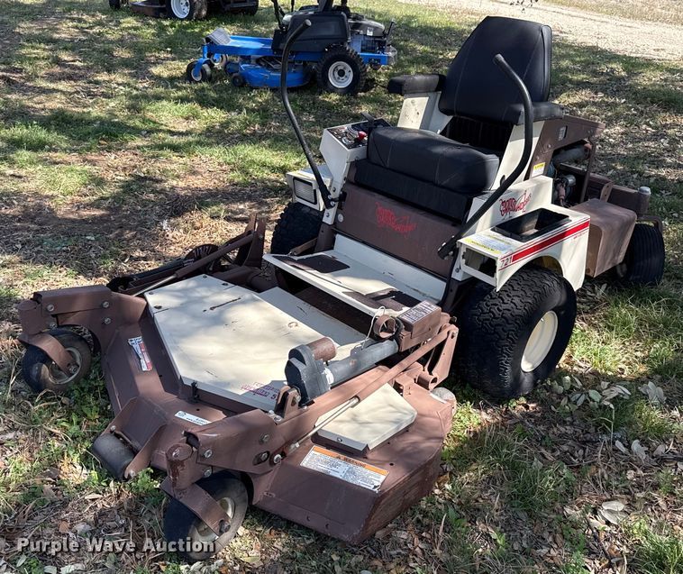 image for item EJ3511 Grasshopper 721 ZTR lawn mower