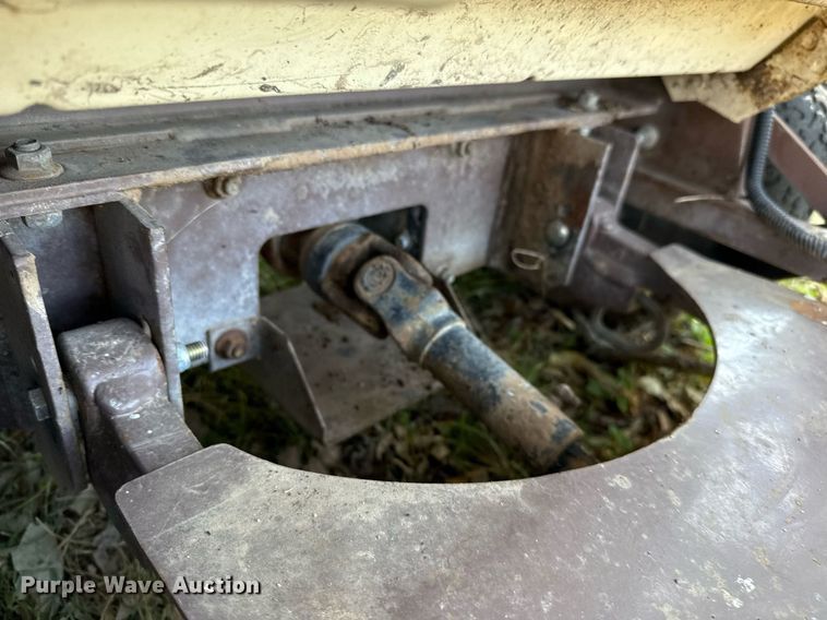 image for item EJ3511 Grasshopper 721 ZTR lawn mower