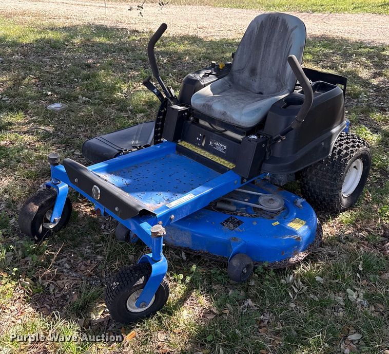image for item EJ3514 New Holland ZTR lawn mower