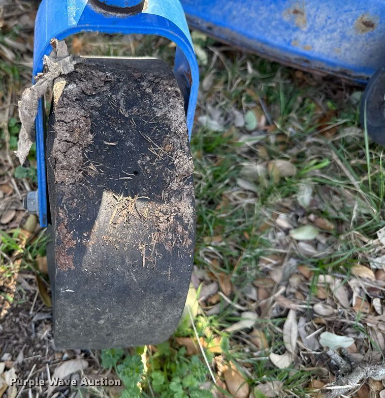 image for item EJ3514 New Holland ZTR lawn mower