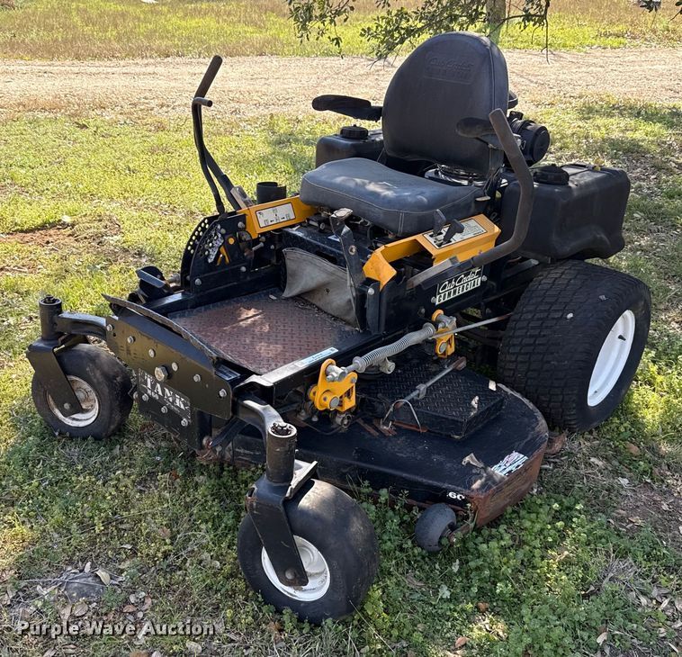 image for item EJ3515 2006 Cub Cadet M60–KH ZTR lawn mower