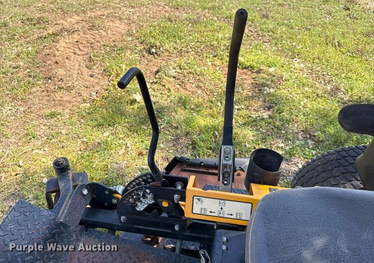 image for item EJ3515 2006 Cub Cadet M60–KH ZTR lawn mower