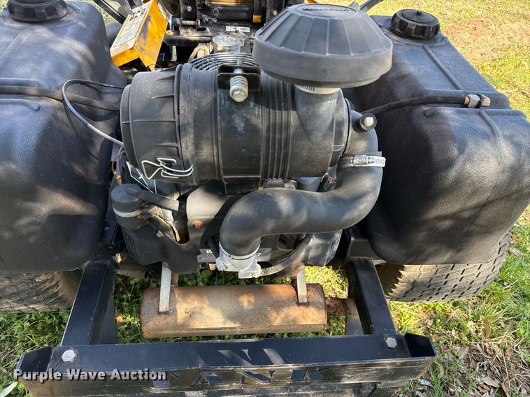 image for item EJ3515 2006 Cub Cadet M60–KH ZTR lawn mower