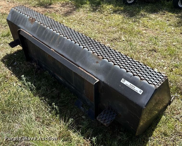 image for item EJ3516 Skid steer bucket
