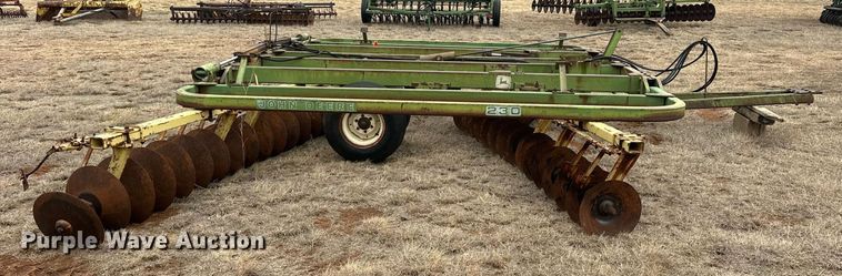 image for item EK0423 John Deere T0230 double off-set disk