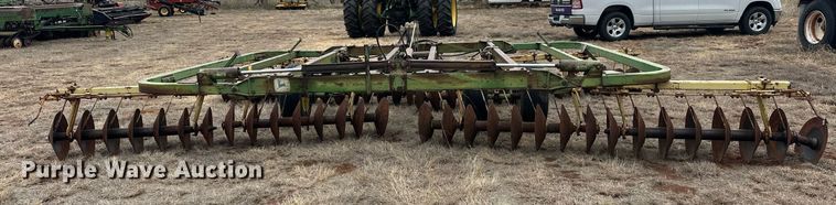 image for item EK0423 John Deere T0230 double off-set disk