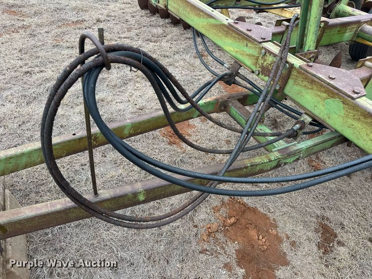 image for item EK0423 John Deere T0230 double off-set disk