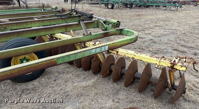 image for item EK0423 John Deere T0230 double off-set disk