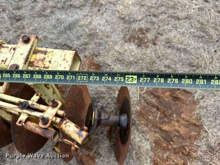 image for item EK0423 John Deere T0230 double off-set disk