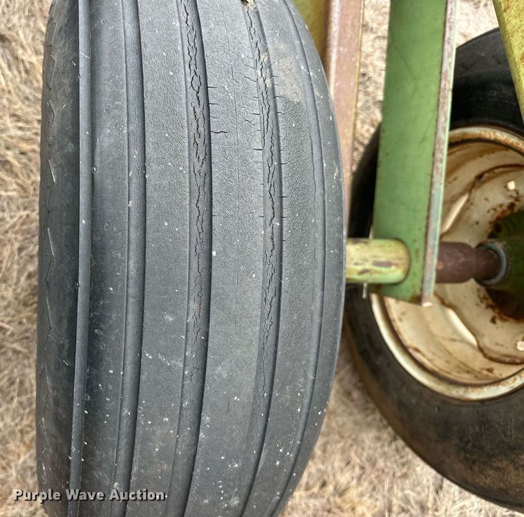 image for item EK0423 John Deere T0230 double off-set disk