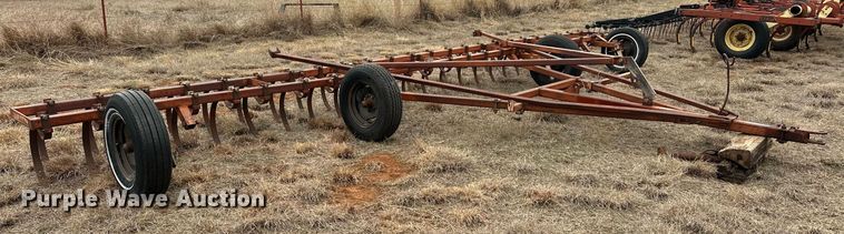 image for item EK0425 Hi-Plains chisel